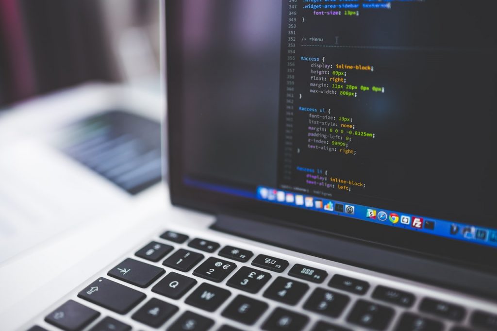 Recruter un développeur freelance : pourquoi et comment procéder