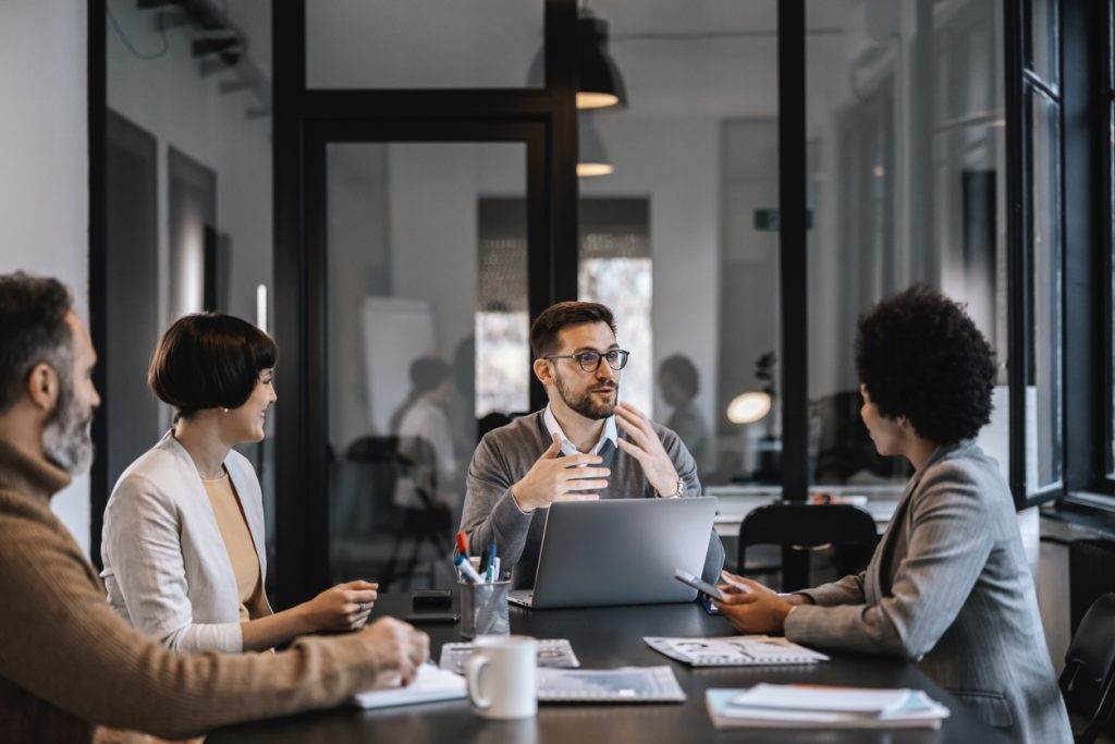 Benchmark salarial et attractivité de l'entreprise : un duo gagnant