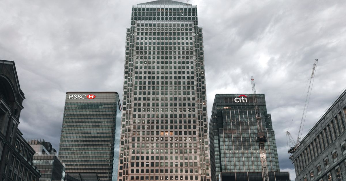 Immeubles de bureaux de grands cabinets d'audit et de conseil dans un quartier d'affaires international