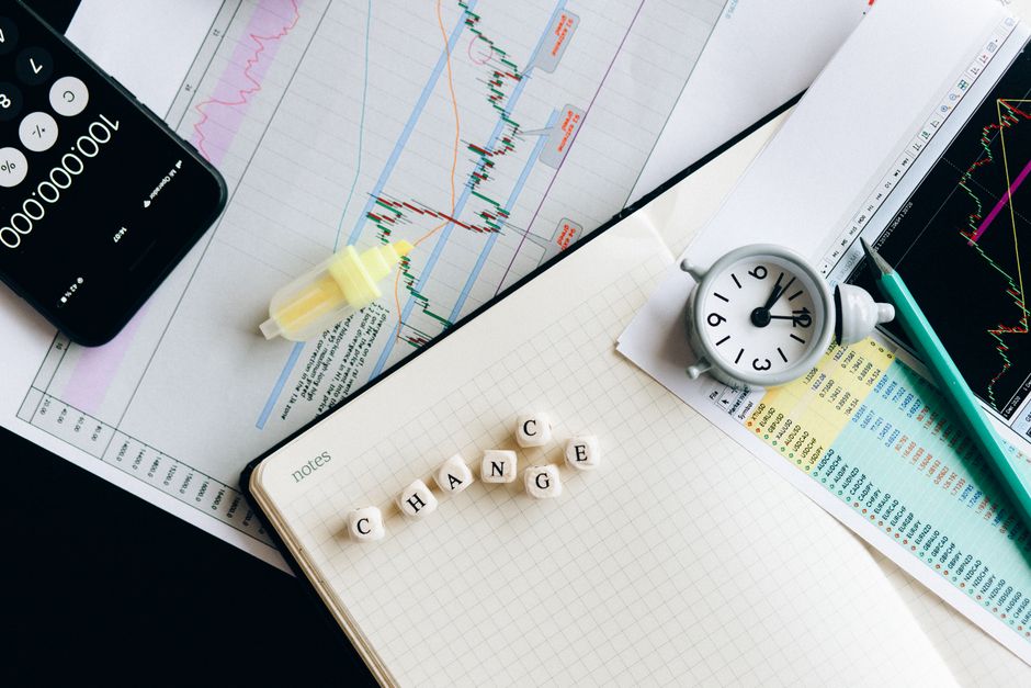 Dirigeant de PME consultant un plan de continuité d'activité